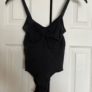 Skims Sculpting Bodysuit with Snaps